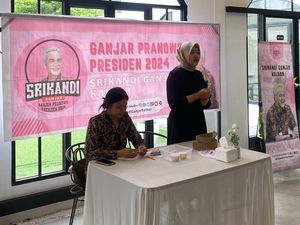 Relawan Srikandi Ganjar Gelar Pelatihan Menghias Cupcake di Pontianak Relawan Srikandi Ganjar Gelar Pelatihan Menghias Cupcake di Pontianak