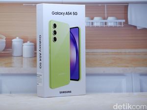 Unboxing Samsung Galaxy A54 5G Awesome Lime yang Menggemaskan