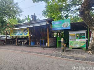 Selama Puasa Warung Makan di Gresik Tutup, Gus Yani: Boleh Buka Kalau Sore