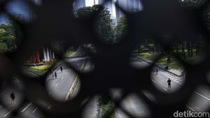 Begini Suasana CFD Pekan Pertama Ramadan di Jakarta