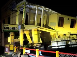 Hotel di Kota Kediri Miring Nyaris Ambruk gegara Fondasi Tergerus Arus Sungai