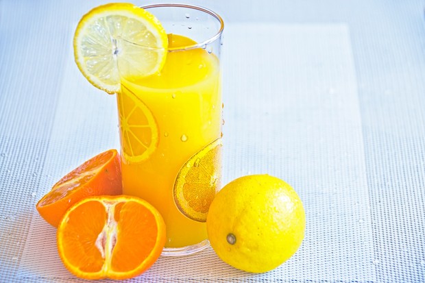 Ilustrasi makanan yang mengandung vitamin C/Foto: Pexels/Photomix Company