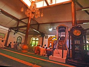 Ini Lho.. Masjid Kuno Peninggalan Sultan Maulana Yusuf di Banten