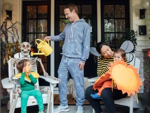 Kebiasaan Unik Mark Zuckerberg Saat Menidurkan Anak, Ajak Ngoding-Refleksi Kebiasaan Unik Mark Zuckerberg Saat Menidurkan Anak, Ajak Ngoding-Refleksi