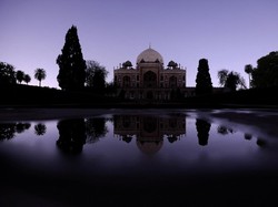 Video Berbagai Negara Gelap Gulita saat Earth Hour