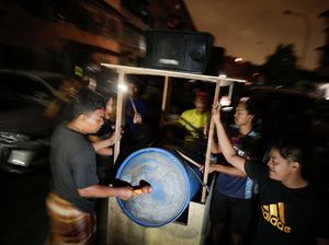 Potret Pawai Sahur di Balakong Malaysia