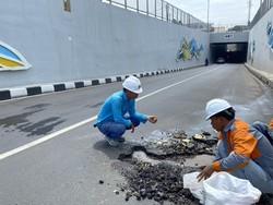 Viral Rembesan Air Mendadak Muncul di Underpass Dewi Sartika Depok