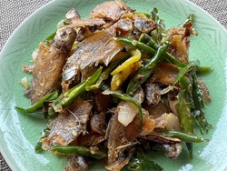 Resep Oseng Ikan Asin Sepat Cabe Hijau yang Gurih Pedas Untuk Sahur