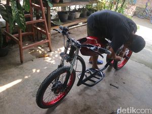 Kreatif! Pemuda Pati Bikin E-Bike Custom Ala Motor Chopper
