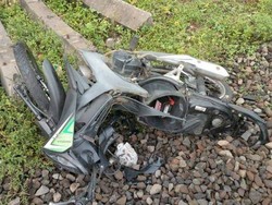 Suami Istri Tewas Tersambar Kereta Api di Malang