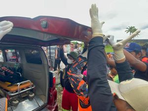 Siswa SD Samarinda yang Terseret Arus Sungai Mahakam Ditemukan Tewas Siswa SD Samarinda yang Terseret Arus Sungai Mahakam Ditemukan Tewas