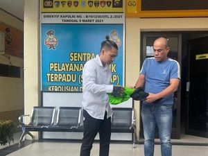 Pembacok Wartawan di Jambi Menyerahkan Diri Pembacok Wartawan di Jambi Menyerahkan Diri