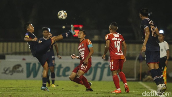 Arema FC Keok 1-3 dari 10 Pemain Bali United Arema FC Keok 1-3 dari 10 Pemain Bali United