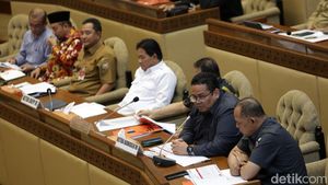 Komisi II DPR Bahas Putusan Bawaslu soal Verifikasi Ulang Prima