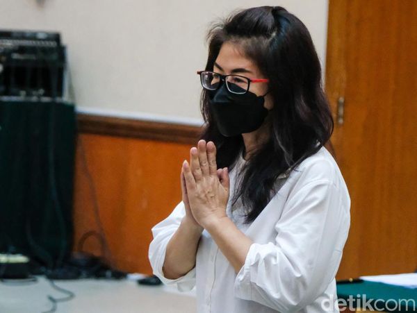 Reaksi Linda Alias Anita Dituntut 18 Tahun di Kasus Narkoba Teddy Minahasa