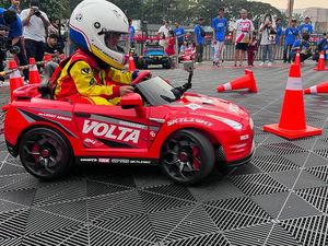 Ini Mobil Drift Mainan Pertama di Indonesia, Harga Tak Sampai Rp 3 Juta Ini Mobil Drift Mainan Pertama di Indonesia, Harga Tak Sampai Rp 3 Juta