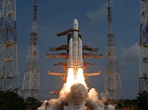 Setelah Satelit Satria, Kominfo Optimis Satelit HBS Mengangkasa Setelah Satelit Satria, Kominfo Optimis Satelit HBS Mengangkasa