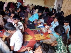 Jelang Sahur, 184 Imigran Rohingya Terdampar di Aceh