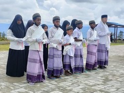 Perjuangan Anak Pedalaman Papua Menjemput Hidayah Allah, Kamu Bisa Bantu