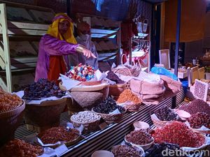 Ada Pasar Kurma hingga Sate Kerbau untuk Berbuka Puasa Komplet di Sini