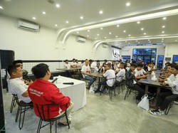 Relawan Ganjar Bagikan Ilmu Wirausaha ke Siswa SMA-SMK di Kalbar