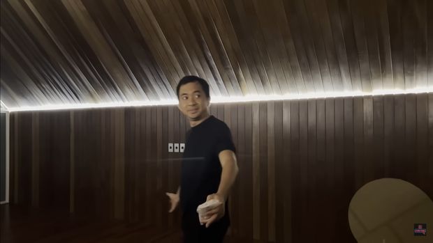 Rumah baru Ayu Dewi
