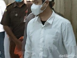 Cekcok Ferry Irawan-Venna Melinda Dipicu Pesan Dosa Jariyah Tanpa Hijab
