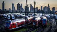 Suasana Stasiun KA di Frankfurt Sepi Gegara Aksi Mogok Massal