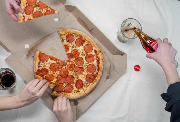 Asupan makanan berlebih saat puasa, menjadi penyebab berat badan meningkat