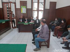 Bos Kenpark Surabaya Dituntut 3 Bulan Penjara di Kasus Perosotan Ambrol Bos Kenpark Surabaya Dituntut 3 Bulan Penjara di Kasus Perosotan Ambrol