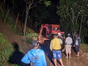 Usai Terputus Longsor, Jalan Cepogo-Jeruk Boyolali Bisa Dilalui Pagi Ini