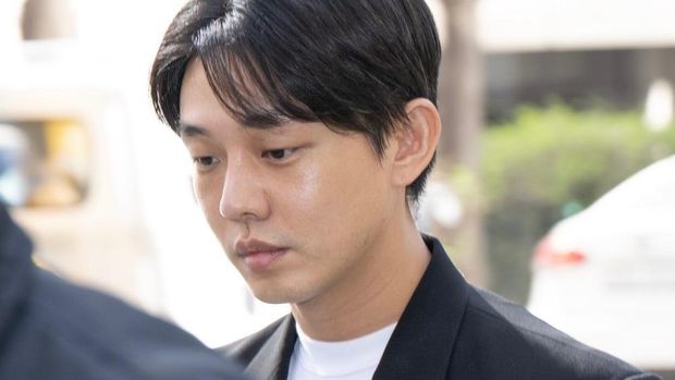 Yoo Ah In