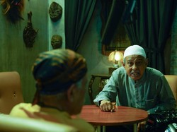 Cerita Arswendy Bening Swara Diganggu Khanzab saat Salat