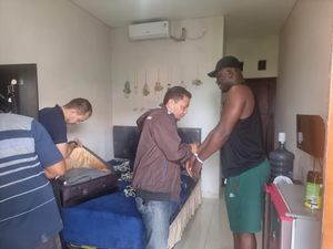 Duh, 2 Warga Nigeria Ditangkap Imigrasi: Paspor Kadaluarsa Sejak 2017