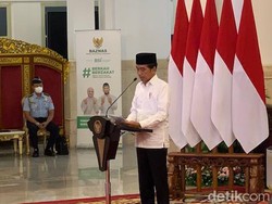 Jokowi Imbau Pejabat Bayar Zakat Lewat Baznas: Dana Dikelola Transparan