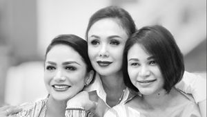 8 Potret Kartika Sary Adik KD & Yuni Shara, Cantik Berparas Mirip Rossa