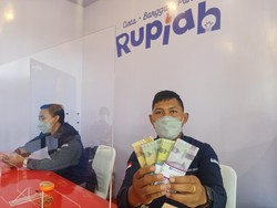 Tukar Duit Angpao Lebaran Bisa di 206 Bank Seluruh Bali