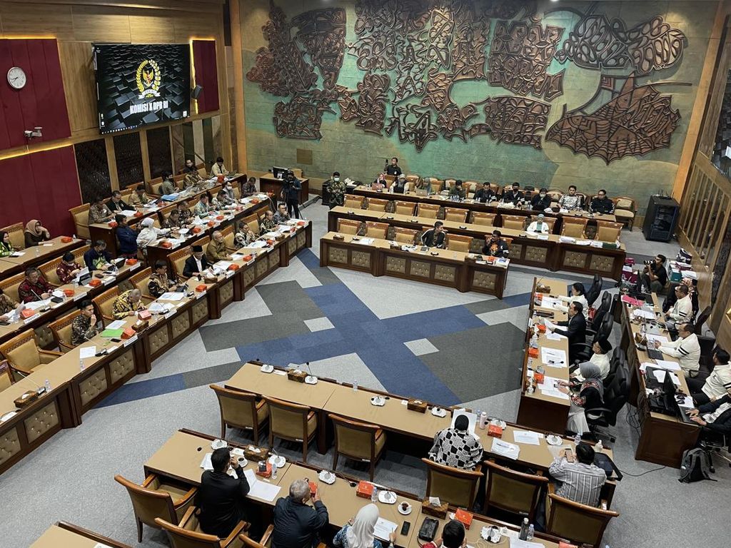 Komisi X DPR-Kemenpora Rapat Persiapan FIFA World Cup U-20 Komisi X DPR-Kemenpora Rapat Persiapan FIFA World Cup U-20