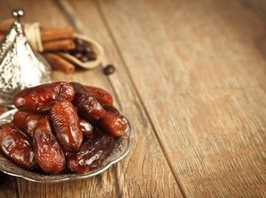 5 Adab Berbuka Puasa Sesuai Sunnah Nabi SAW, Apa Saja?