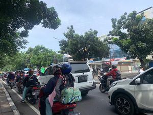 Lalin Jalan Kalibata Arah Pasar Minggu Macet, Warga: Sudah Biasa