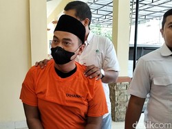 Suntikan Gagal Mantri: Mau Pukuli Kades Saat Lemas, Malah Korban Tewas