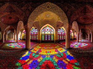 Masjid Tercantik di Dunia Ada di Iran