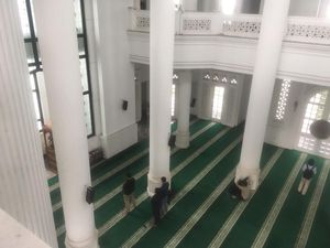 Demi Ketenangan Jadi Marbut, Misbah Tinggalkan Kerja di Bank