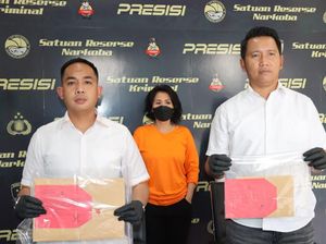 Berubah Baju Tahanan Oranye Natalia Rusli Usai Jadi Sorotan Berubah Baju Tahanan Oranye Natalia Rusli Usai Jadi Sorotan