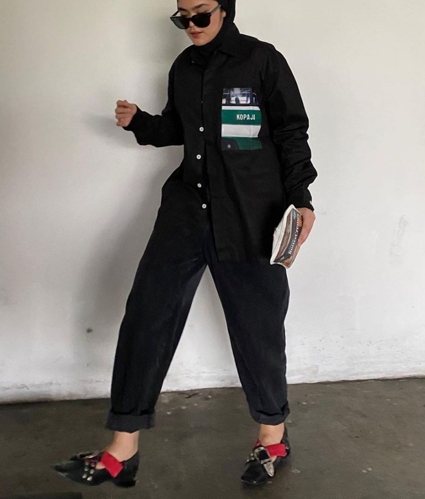 Outfit bukber ala Sivia Azizah/Foto: Instagram.com/Siviazizah Outfit bukber ala Sivia Azizah