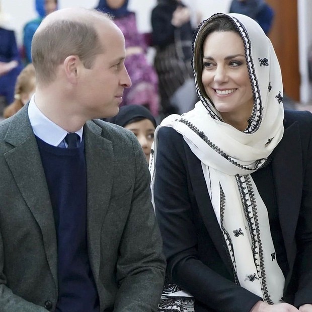 Pangeran William dan Kate Middleton di Hayes Muslim Centre