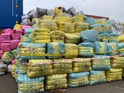 Pemerintah Musnahkan 7.000 Bal Pakaian Bekas, Nilainya Rp 80 M