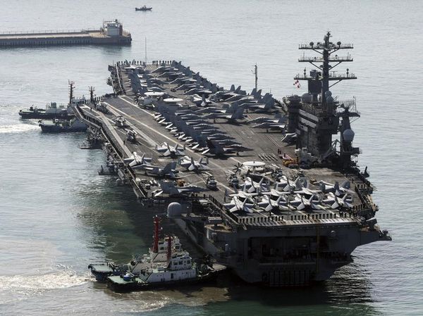 Potret Kapal Induk Nimitz AS Ikut Latihan Militer di Korsel