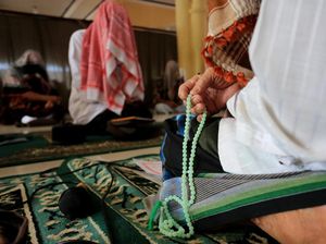 Dzikir Bulan Rajab beserta Amalan Lainnya, Yuk Amalkan! Dzikir Bulan Rajab beserta Amalan Lainnya, Yuk Amalkan!