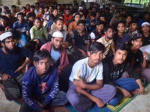 Ratusan Pengungsi Rohingya Tiba di Aceh Setelah Ditawari Tarif Biaya untuk Perahu
